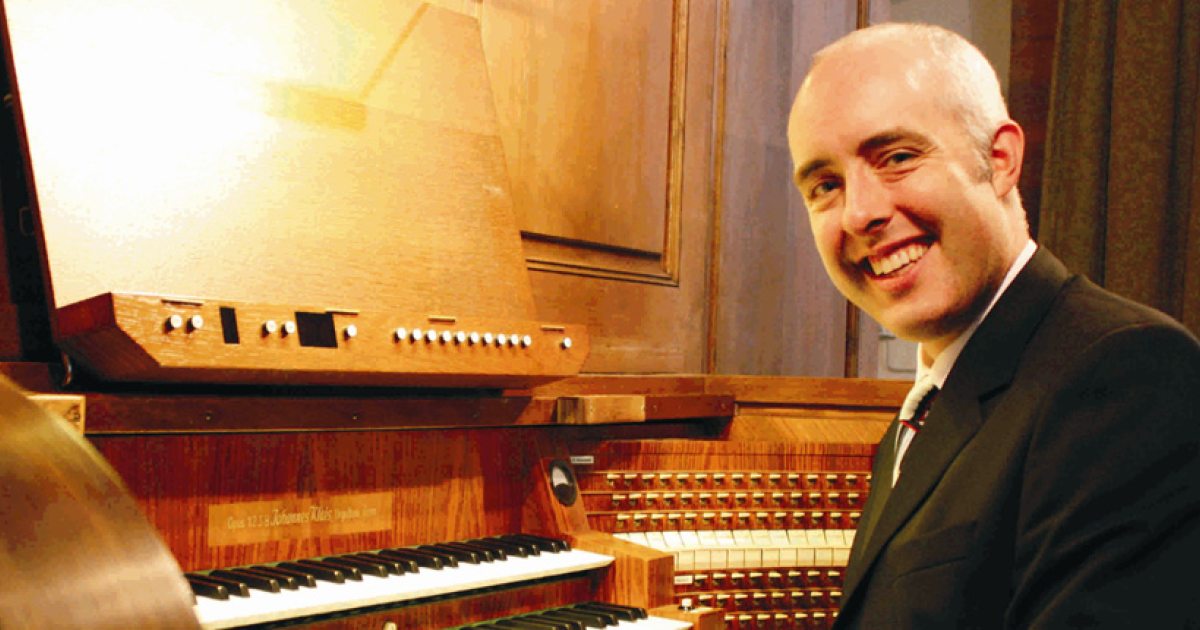 Thomas Heywood Concert performing live at Melbourne Town Hall concert